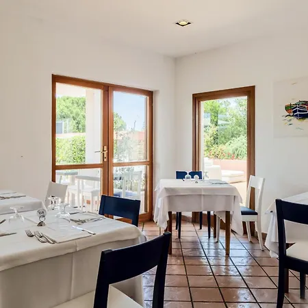 Hotiday Collection - Hotel