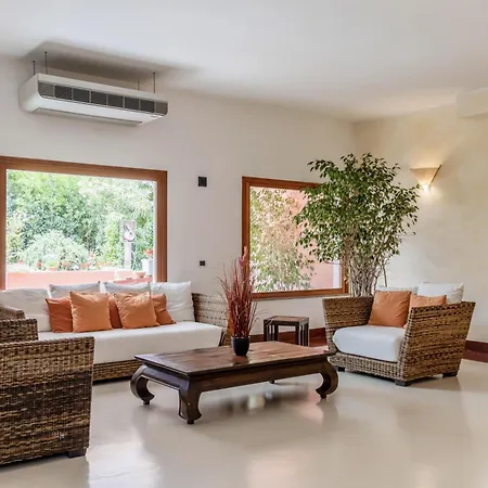 Hotiday Collection - 4*