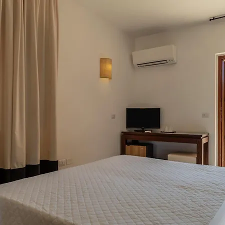 Hotiday Collection -